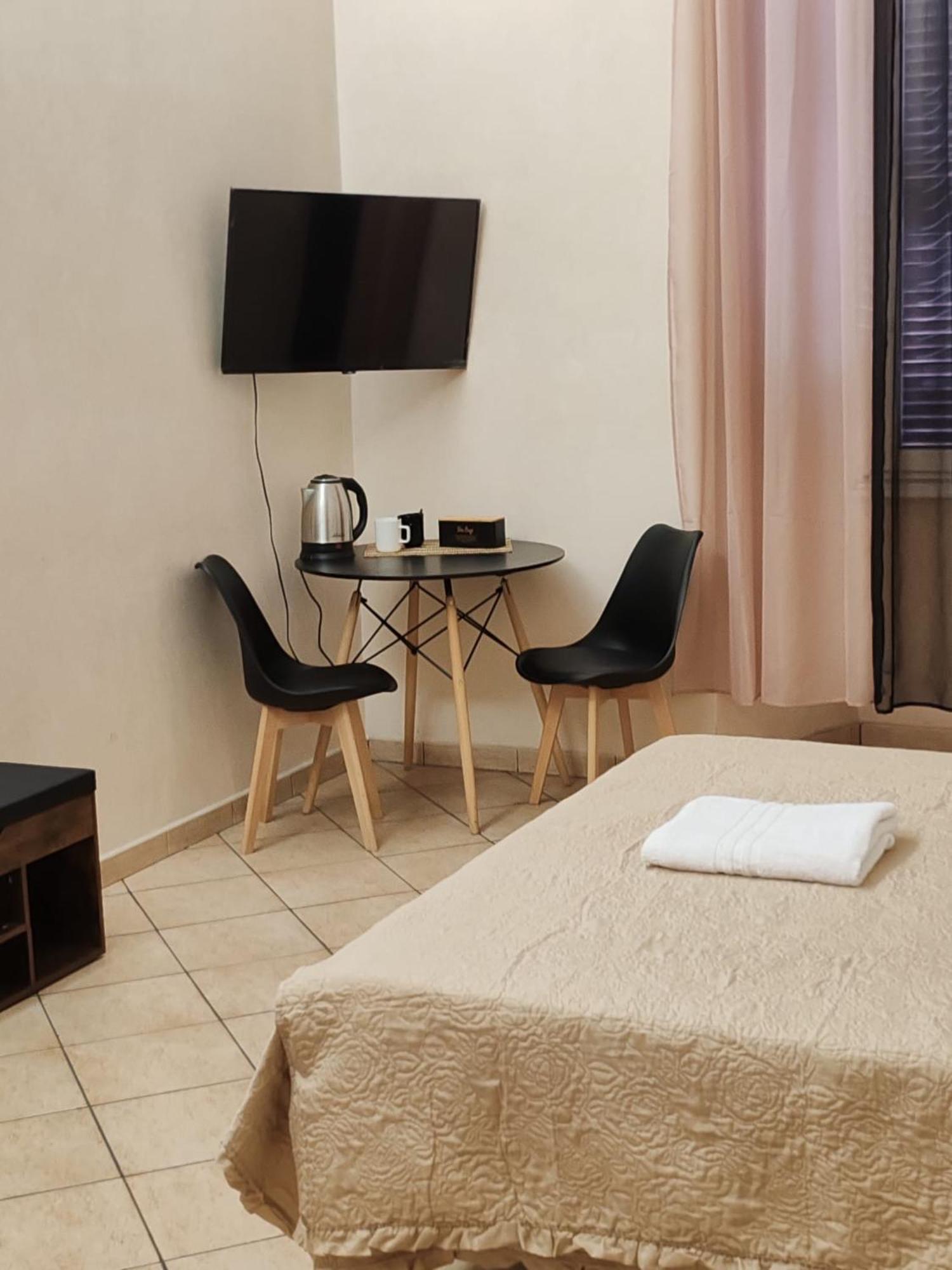 B&B Piazza Ragusa 로마 외부 사진